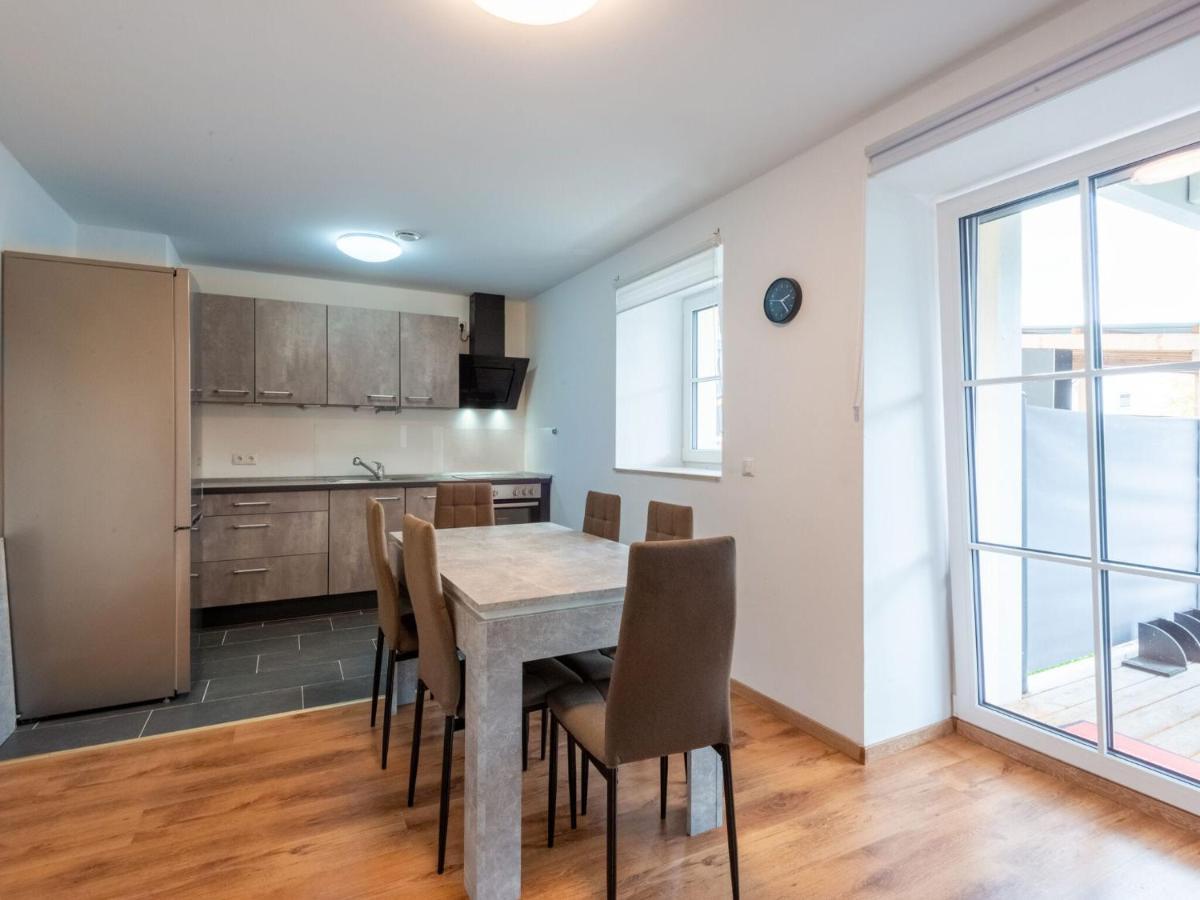 Haunsheim Apartment With Terrace In An Ideal Location מראה חיצוני תמונה