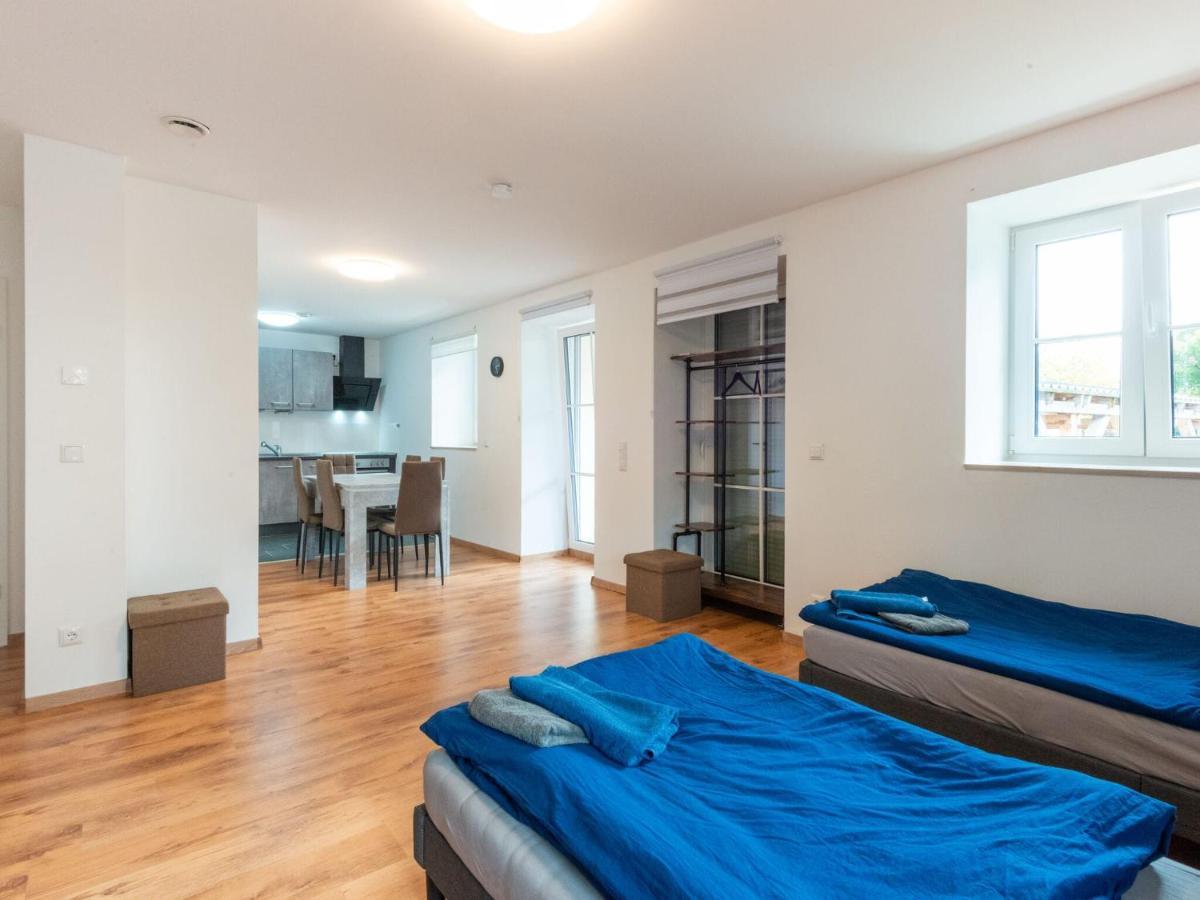 Haunsheim Apartment With Terrace In An Ideal Location מראה חיצוני תמונה